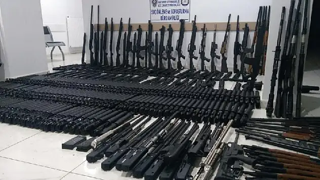 Konya'da 304 adet kaçak tüfek ele geçirildi
