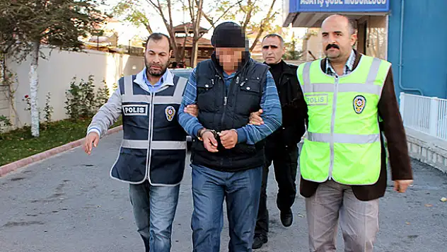 Konya'da 35 Yıl Hapis Cezası Bulunan Firarı Zanlı Yakalandı