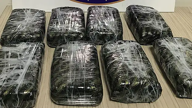 Konya'da 4,5 kilo uyuşturucu ele geçirildi