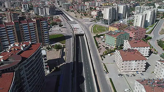 Konya'da 4 yeni köprülü kavşaktan alttan geçiş verildi