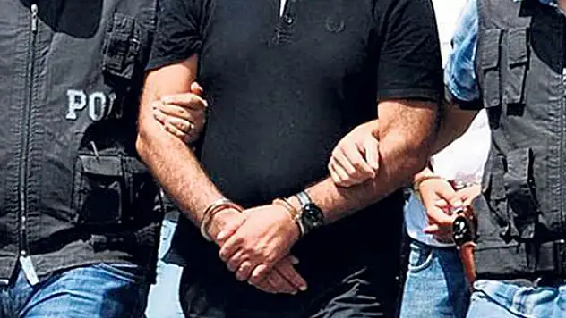 Konya'da 5 kişi FETÖ'den gözaltına alındı