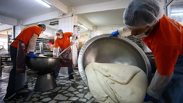 Konya'da 5 kuşaktır üretilen helva, 10 ülkeye ihraç ediliyor