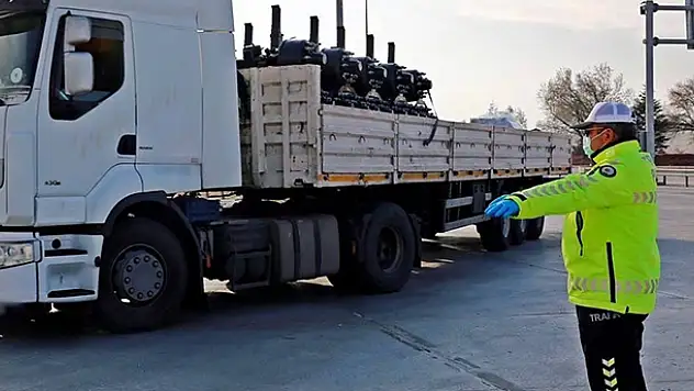 Konya'da 53 araç trafikten men edildi
