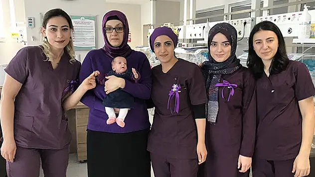 Konya'da 600 gram doğan 'Fatma Nida' hayata tutundu