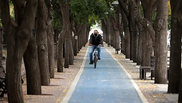 Konya'da 7'den 70'e herkes pedal çeviriyor