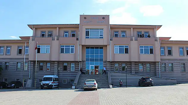Konya'da 7 kişinin öldüğü kazayla ilgili gözaltına alınan tır şoförü tutuklandı