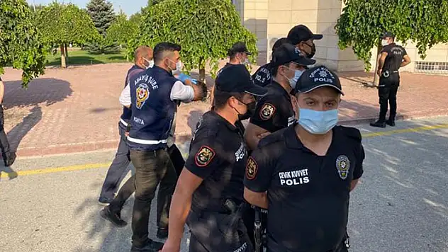 Konya'da 7 kişinin öldürüldüğü olay öncesi kavgada 9 sanığa 35 yıla kadar hapis cezası istendi