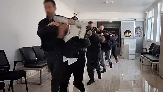Konya'da 81 bin uyuşturucu hap ele geçirildi: 9 kişi tutuklandı

