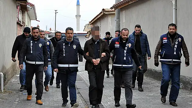 Konya'da 87 yaşındaki adamı öldüren zanlı İzmir'de yakalandı