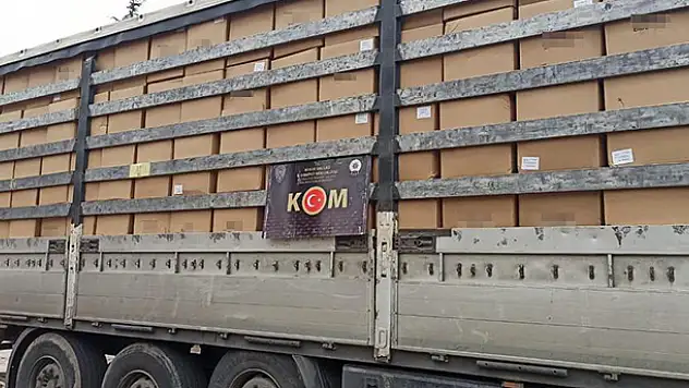 Konya'da 9 ton 230 kilogram kaçak tütün ele geçirildi