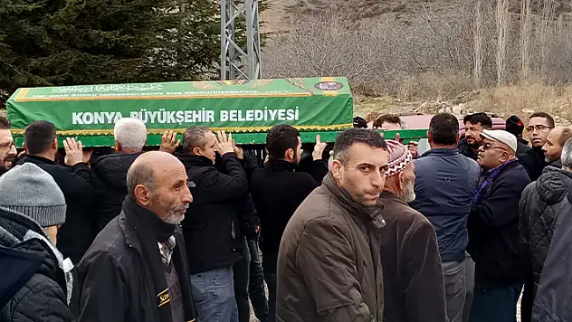 Konya'da 93 günlük yaşam savaşını kaybeden genç futbolcu defnedildi

