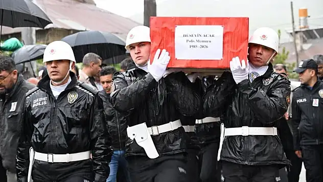 Konya'da acı veda: Polis Hüseyin Acar defnedildi