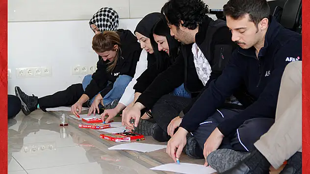 Konya'da 'Afet Çalışanlarında Travma Sonrası Stres Bozukluğu Eğitimi' verildi