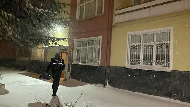 Konya'da Afganistan uyruklu kişi, evinde bıçaklanarak öldürülmüş halde bulundu
