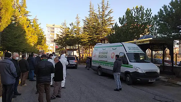 Konya'da aile hekimi Kovid-19 nedeniyle hayatını kaybetti