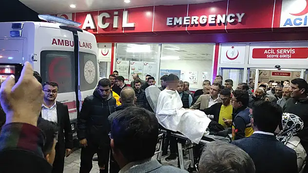 Konya'da AK Parti'li başkanın çalışanı bıçaklandı, CHP'li adayın eşi gözaltında
