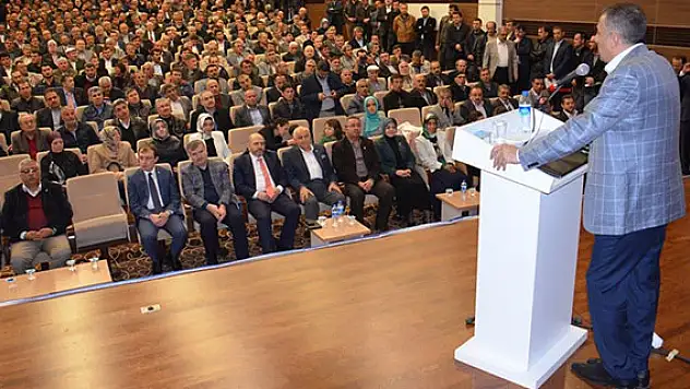 Konya'da Ak Partili bin 187 mahalle başkanı toplandı