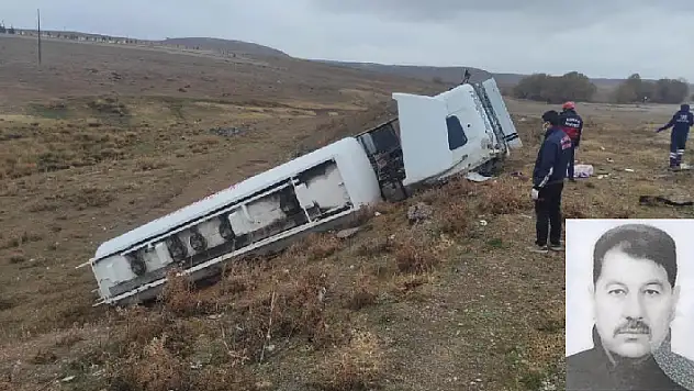 Konya'da akaryakıt taşıyan tanker devrildi: 1 ölü

