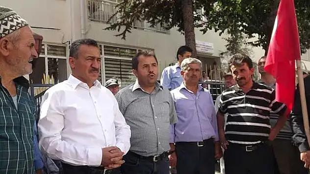 Konya'da Akkiseliler Gönüllü Asker Olmak İstedi