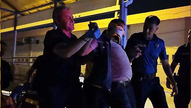 Konya'da alkollü sürücü alt geçide uçtu