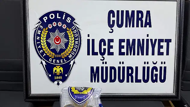 Konya'da altın ve sadaka kutusu çaldı