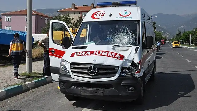 Konya'da Ambulans Bisiklete Çarptı: 1 Ölü
