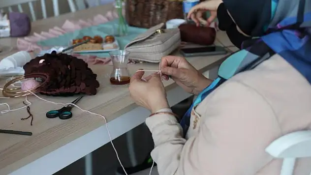 Konya'da anne-kız hayalini gerçeğe dönüştürdü
