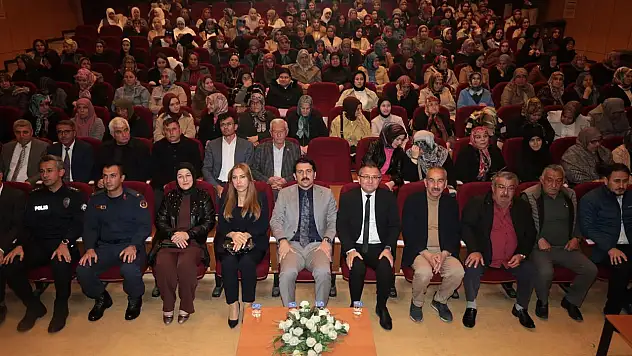 Konya'da anneler narkotikle mücadelede bilinçleniyor