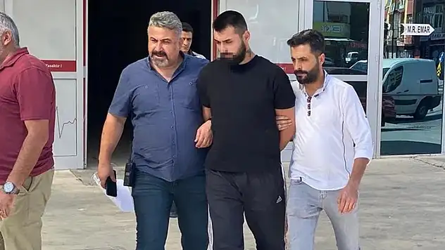 Konya'da annesini öldüren sanığa ağırlaştırılmış müebbet hapis cezası verildi
