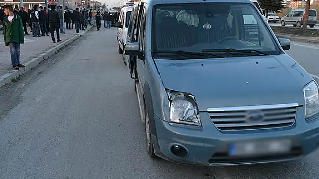 Konya'da aracın çarptığı çocuk yaralandı