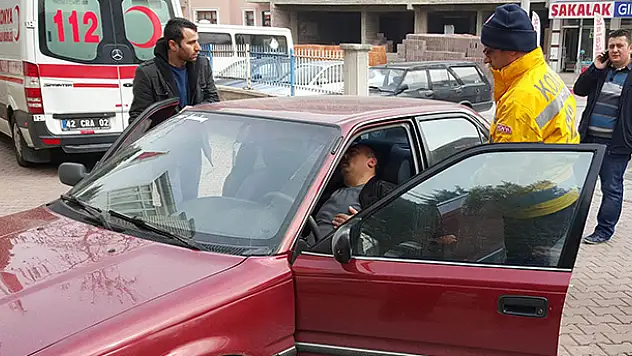 Konya'da aracında kalp krizi geçiren bir kişiye 112 yetişti