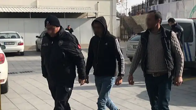 Konya'da araçlardan akü çalan 3 kişi tutuklandı