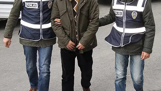 Konya'da aranan kişi polis uygulamasında yakalandı