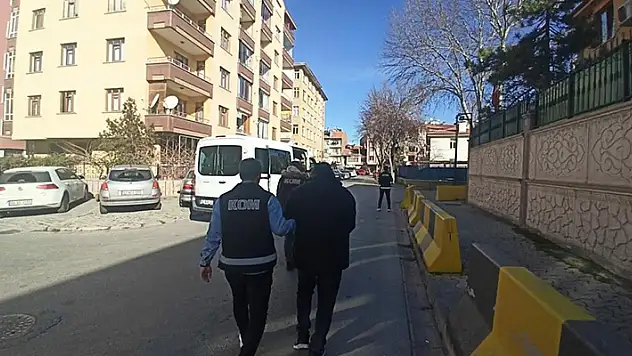 Konya'da aranması bulunan 77 şahıs yakalandı
