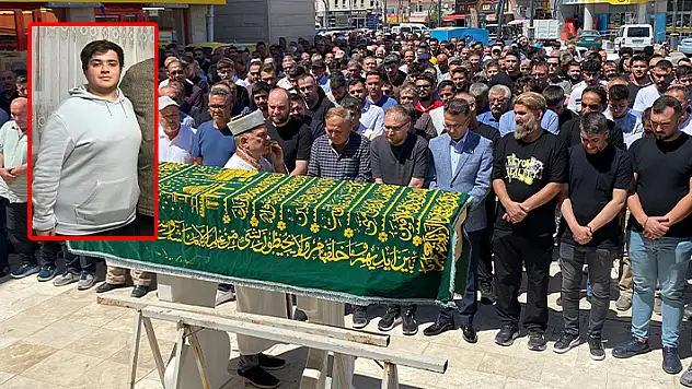 Konya'da asansör boşluğuna düşerek hayatını kaybeden genç son yolculuğuna uğurlandı
