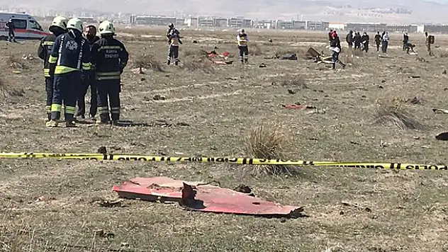 Konya'da askeri uçak düştü! Pilottan acı haber