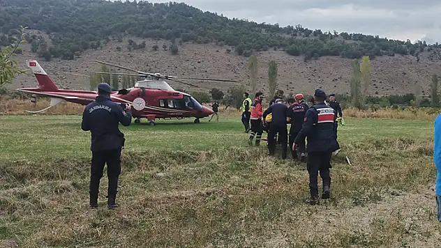 Konya'da ayaklarını çapa makinesine kaptıran kişi yaralandı
