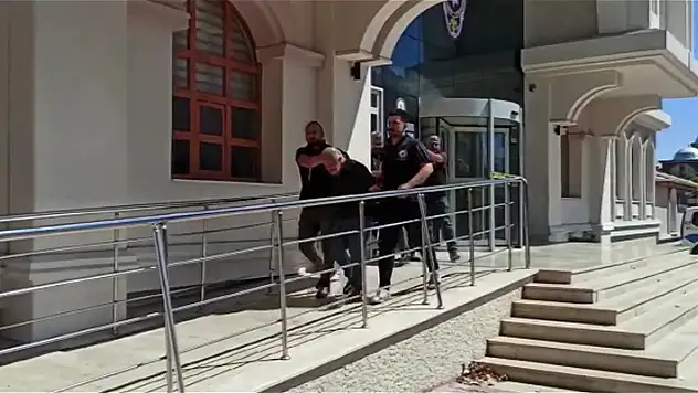 Konya'da aynı sokağa fırın açmak isteyen meslektaşını öldüren şüpheli Ankara'da yakalandı

