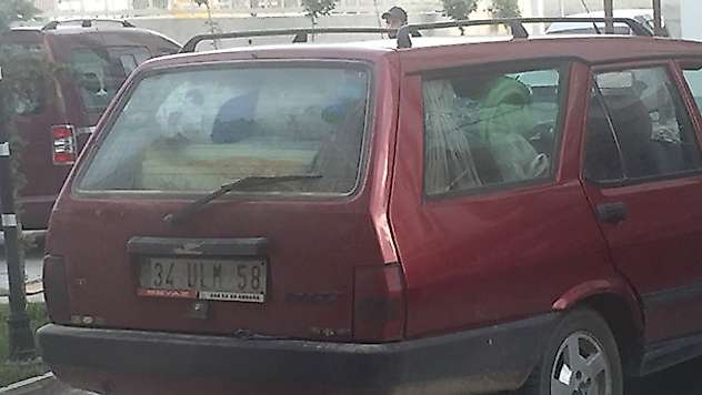 Konya'da babası ile tartışıp otomobilden atlayan genç yaralandı
