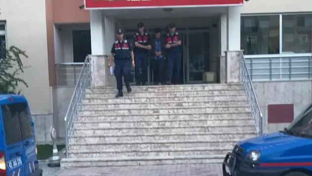 Konya'da babasını silahla öldürüp gömdüğü iddia edilen genç tutuklandı!