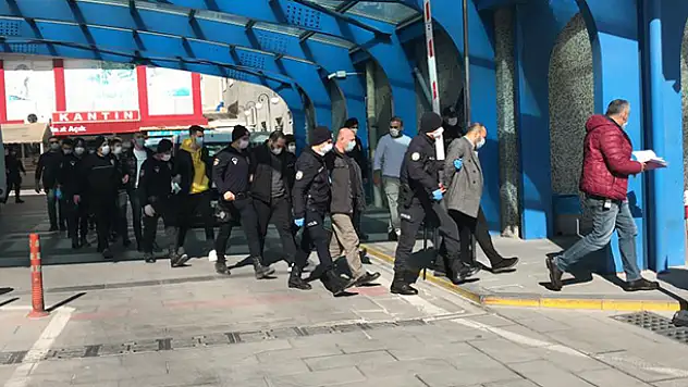 Konya'da Balık Hali'nde silahların konuştuğu cinayetin zanlıları adliyeye sevk edildi