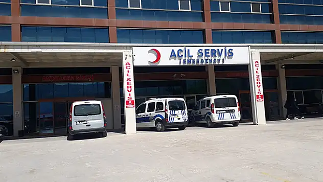 Konya'da balkondan düşen epilepsi hastası yaralandı
