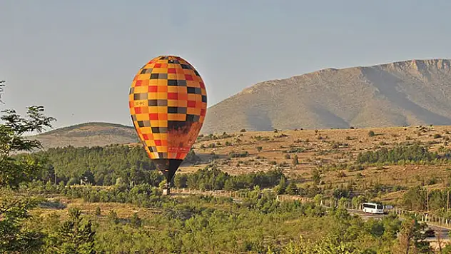 Konya'da balon turizmi için test uçuşu yapıldı