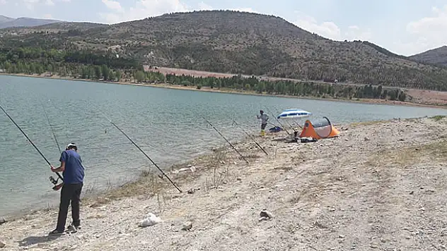 Konya'da baraj gölünde av denetimi: Bin 440 liralık para cezası kesildi