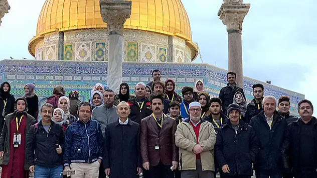 Konya'da başarılı öğrenciler Kudüs gezisi ile ödüllendirildi