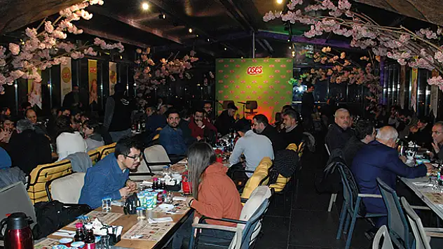 Konya'da basın mensupları sıra gecesinde bir araya geldi