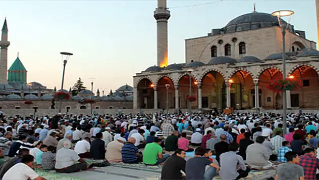 Konya'da Bayram namazı sabah saat kaçta kılınacak?