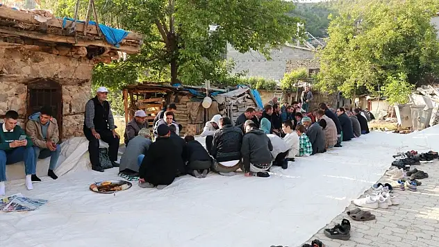 Konya'da bayramlarda yapılan asırlık gelenek devam ediyor