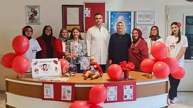 Konya'da bebek dostu hastanede Emzirme Haftası etkinliği
