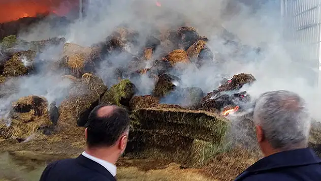 Konya'da besi çiftliğinde yangın